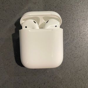 Apple AirPods (generation 2)